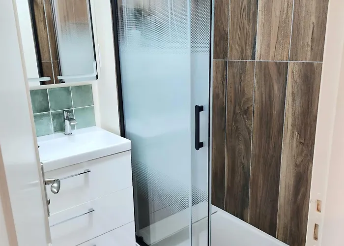 Apartmán Beautiful With 3 Balconies *