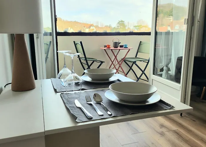 Beautiful With 3 Balconies Apartmán