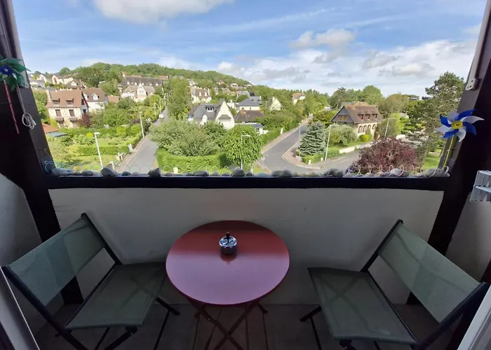 Beautiful With 3 Balconies Apartmán Blonville-sur-Mer